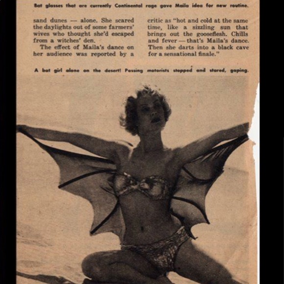 La Femme En Noir Vampira Sunglasses - Picture 4 of 4